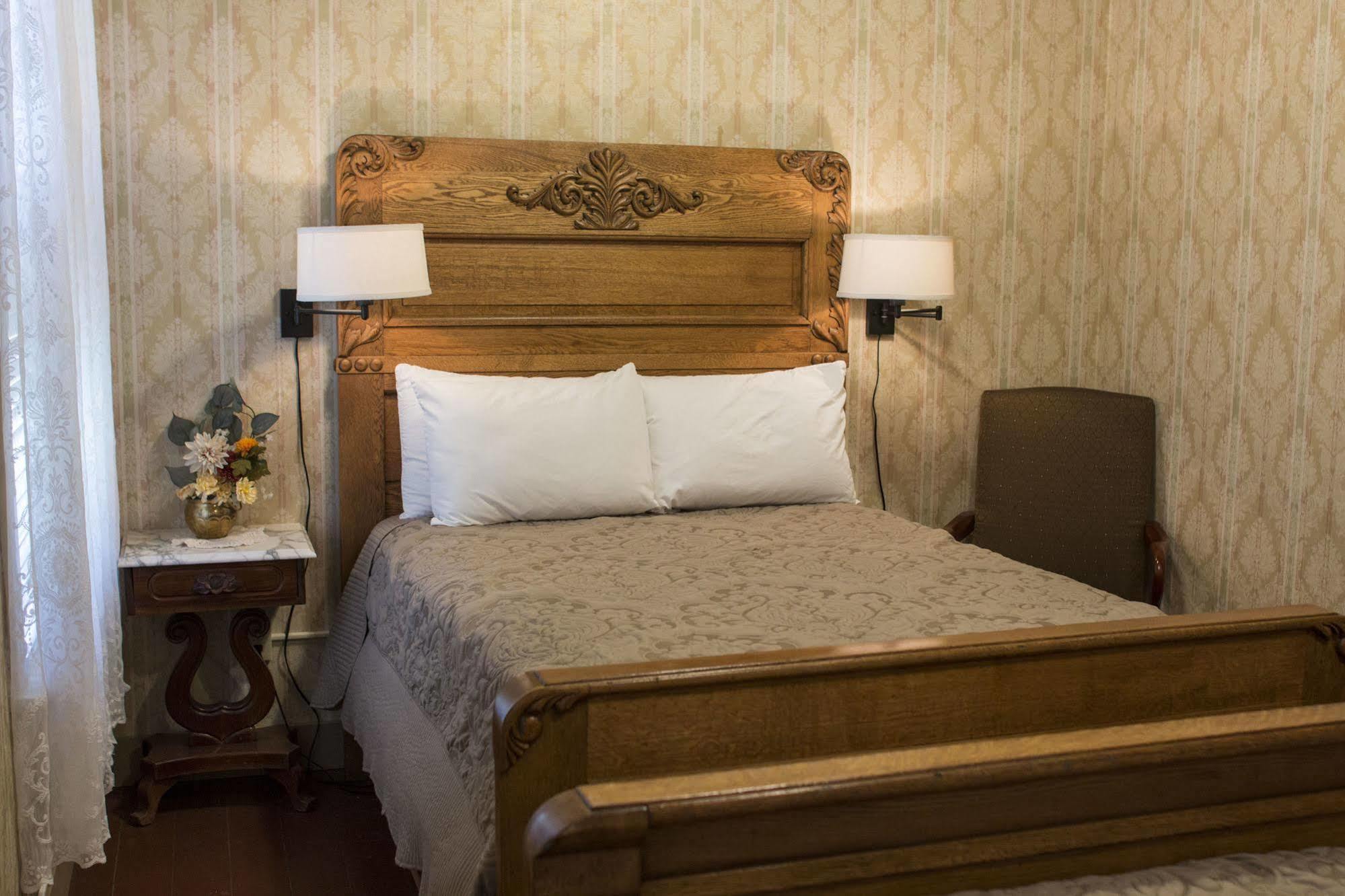 Fairweather Inn Virginia City Extérieur photo
